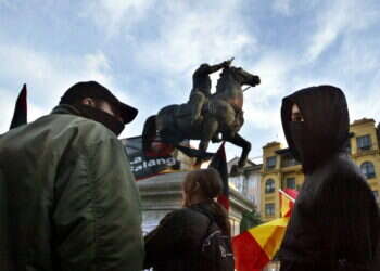 50 שנה לאחר מותו: הדיקטטורה של פרנקו מפלגת את ספרד