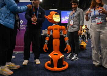 תערוכת הטכנולוגיה CES: כשמכונת האספרסו מזכירה לך לקחת מטרייה