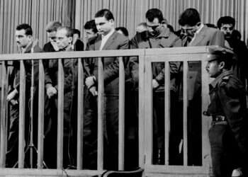 אלי כהן בהקראת גזר דינו בבית המשפט בדמשק, 1965. צילום: איי. פי