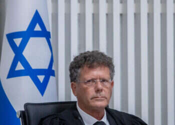 שגיאות משפטיות בוטות: ההתנהלות המבישה של השופט עמית