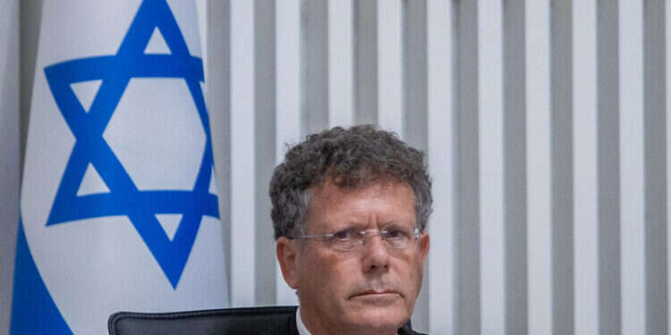 שופט ביהמ שגיאות משפטיות בוטות: ההתנהלות המבישה של השופט עמית