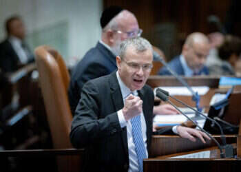 פרשת ניגוד העניינים: לוין דורש תשובה מהשופט עמית – עוד היום