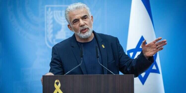 יו "מעריכים את המאמצים": לפיד שיבח את מממנת הטרור