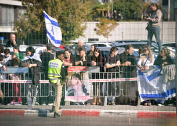 שמחה לצד דאגה: המענה הנפשי לנו ולילדינו עם חזרת החטופים