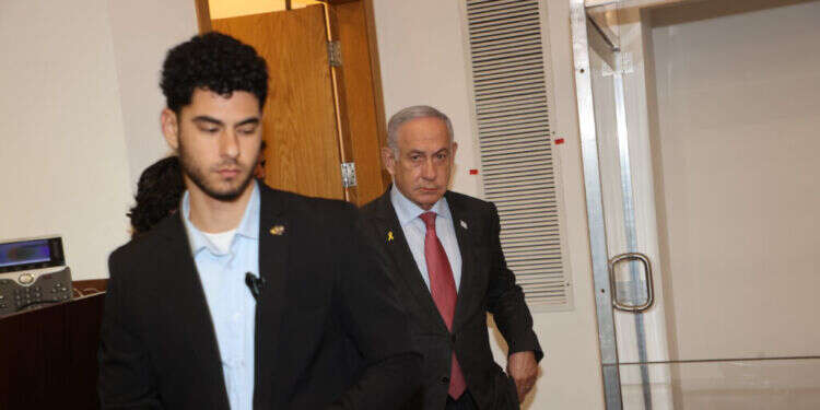 נתניהו בבית המשפט, היום. צילום: יריב כץ / פלאש 90 נתניהו לשופטים: "אני בתהליך החלמה, עדיין לא החלמתי"