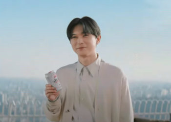 יפן: פוטר מפרסומת לבירה אחרי שהשתכר