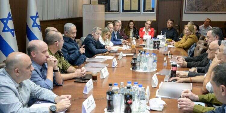 הבימה 2025: ההצגות החדשות בתיאטרון הוותיק