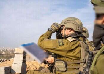 תגבור אזור החיץ ואזהרת תושבי הרצועה: היערכות צה"ל להפסקת האש