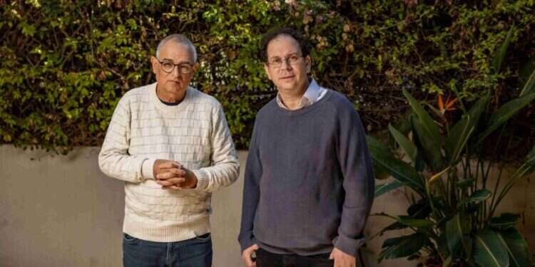 לחברה החרדית יש יכולת הסתגלות אדירה. היון ופראוור. צילום: נעמה שטרן