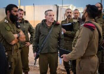 אמיר ברעם. צילום: דובר צה היחסים עם נתניהו, צבע הכומתה והעדה: 4 המועמדים לתפקיד הרמטכ"ל