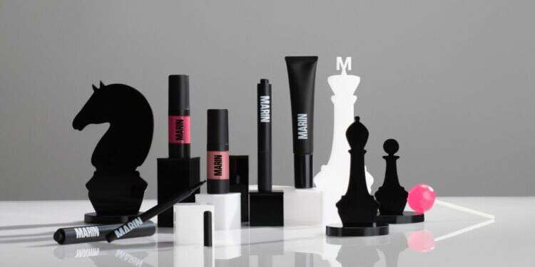 סקארה X מרין נידם קולקצייה חדשה קרדיט צילום איילת ארד (2) טעמים חדשים, טיפוח לעור ביגוד והנעלה: כל מה שחדש וכדאי שתכירו