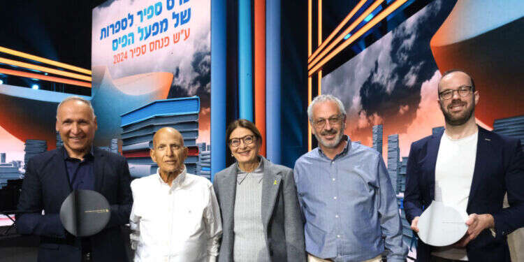 הדיפלומט שריגש את השופטים: הכירו את יוסי אבני לוי, זוכה פרס ספיר