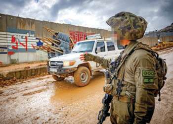 צה"ל נערך בגבול לבנון: "נירה במי שיתקרב לגדר"