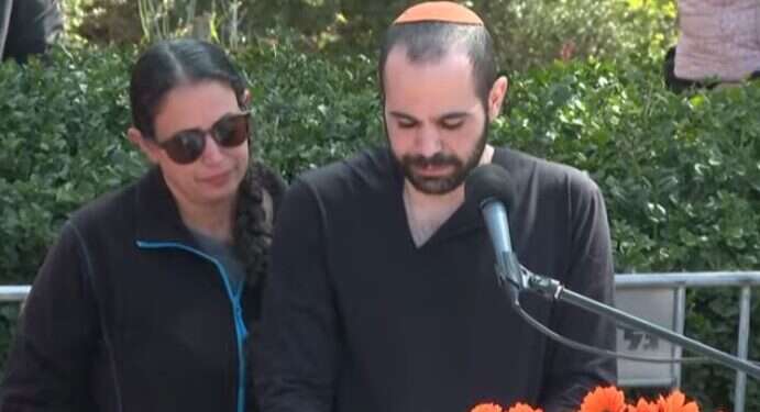 "מצטער שלא הצלחתי להגן עליכם": הספדו של ירדן ביבס על אשתו וילדיו