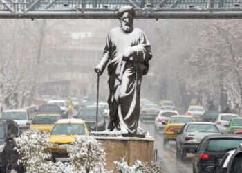 כדי לחסוך בחשמל: איראן השביתה את רוב בתי הספר ומשרדי הממשלה