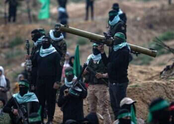 מלכודת עכברים: הסיבה שחמאס כבר לא יכול לשלם לפעיליו