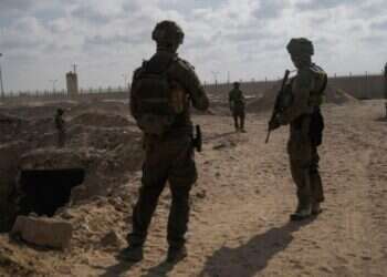 תרחיש הייחוס צריך לקחת בחשבון גם את הגזרה המצרית. חיילי צה"ל בציר פילדלפי. צילום: AP