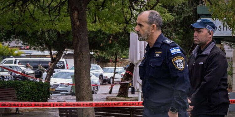 "אין פתרונות קסם": המפכ"ל וחיים כץ נפגשו עם נציגי המגזר הערבי