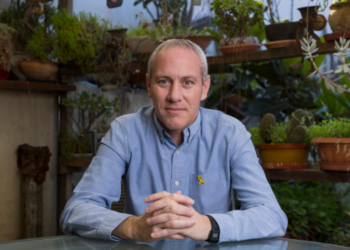 "חלק מהקושי של המחנה הוא שבשמאל, בניגוד לימין, יש הצנעה של מושגים לאומיים"