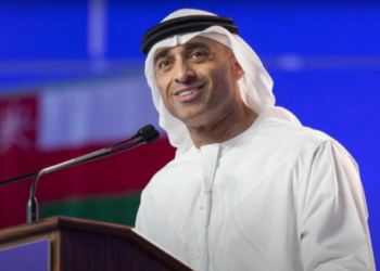 שגריר האמירויות: לא רואים אלטרנטיבה לתוכנית ההגירה של טראמפ