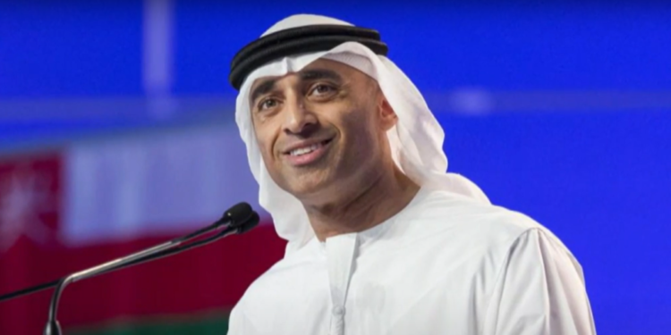 שגריר האמירויות: לא רואים אלטרנטיבה לתוכנית ההגירה של טראמפ