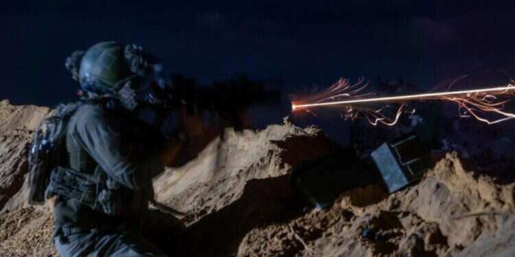 כוחות אוגדה 162 במהלך המלחמה בעזה. צילום: דובר צה אחרי שנלחמה ברצף מאז 7 באוקטובר: אוגדה 162 יצאה מעזה