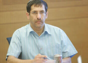 "זו יהדות חדשה": מאבקו של אורי אורבך נגד הדרת נשים