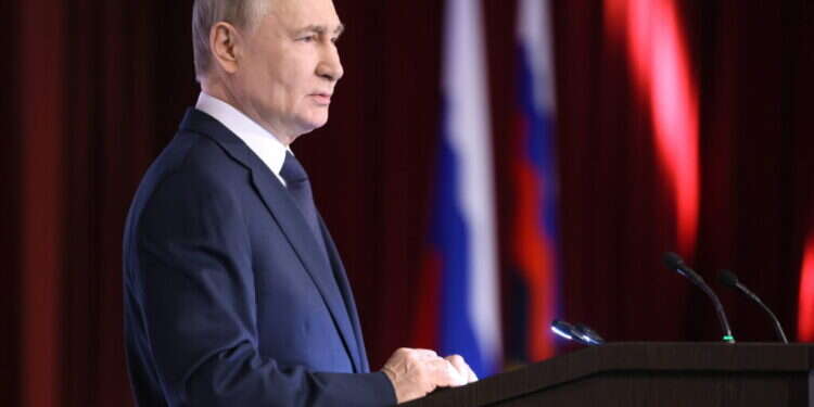 "מי שהסתכסך עם אמא שלו יתווך מול איראן?": הסוד של פוטין נחשף