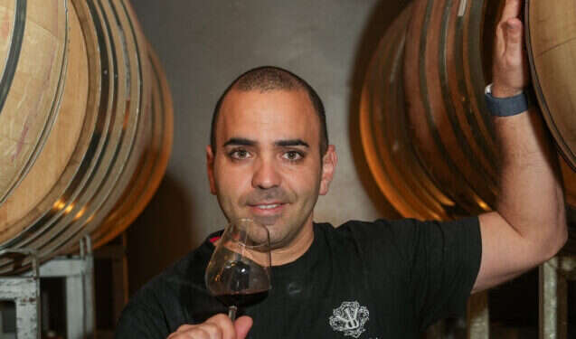 גידי סידא. צילום: אייל מרגולין - ג׳יני "יין נתפס כמשקה מסובך, אבל כשהענבים טובים זה פשוט"