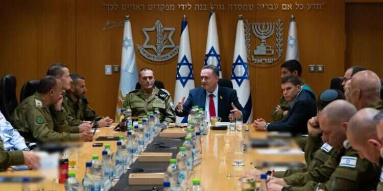 שריונרים, גולנצ'יקים, צנחן וטייס: התא"לים שממתינים למינוי מהרמטכ"ל