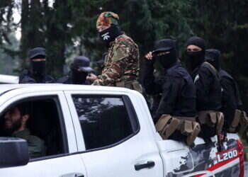 כוחות סוריים בעיירה קדמוס שבנפת טרטוס בסוריה בשבוע שעבר. צילום: AFP