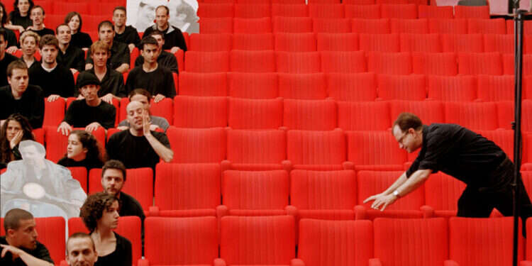 "סבא, אפשר לומר שאני ראש ישיבה לקולנוע בירושלים"