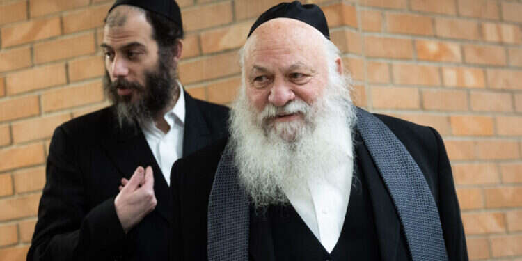 השר יצחק גולדקנופף. צילום: חיים גולדברג, פלאש 90 השר יצחק גולדקנופף. צילום: חיים גולדברג, פלאש 90