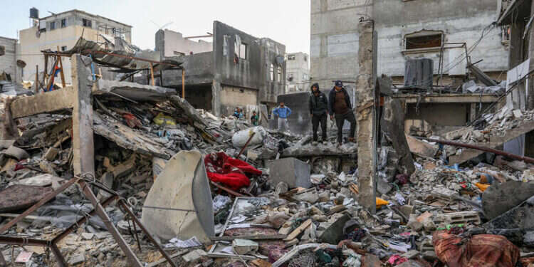 הפך עזתים למגנים אנושיים: חוסל ראש ממשלת חמאס ברצועה