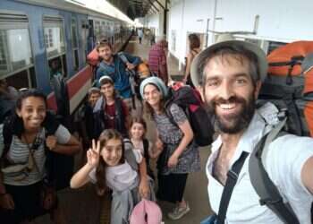 משפחת כץ יצאה להגשים חלום ומצאה את עצמה מטפלת בהלומי קרב בהודו