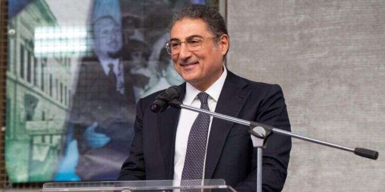 ויקטור פדלון  "כאבה של ישראל הוא כאבנו": הקהילה היהודית ברומא נכנסת תחת האלונקה