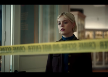 מול אלפי התכנים שצצים על המסך, "מגרש הרוסים" מצדיקה את הבחירה