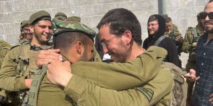 "דוגמה לשילוב תורה עם שירות משמעותי": הלוחמים החרדים סיימו מסע כומתה