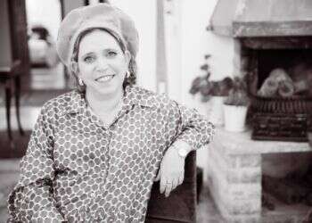 ונהפוכו: שירת מלאך מחליפה תפקיד ופותחת צוהר לעולמה