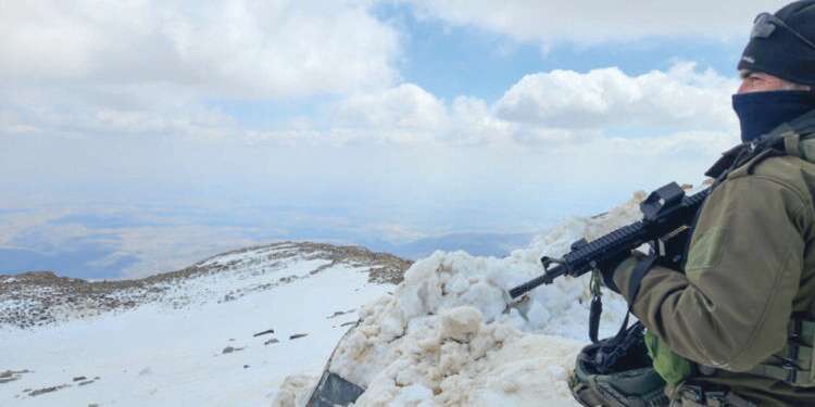 "היינו צריכים לתפוס את השטח מהר": עם הלוחמים בחרמון הסורי
