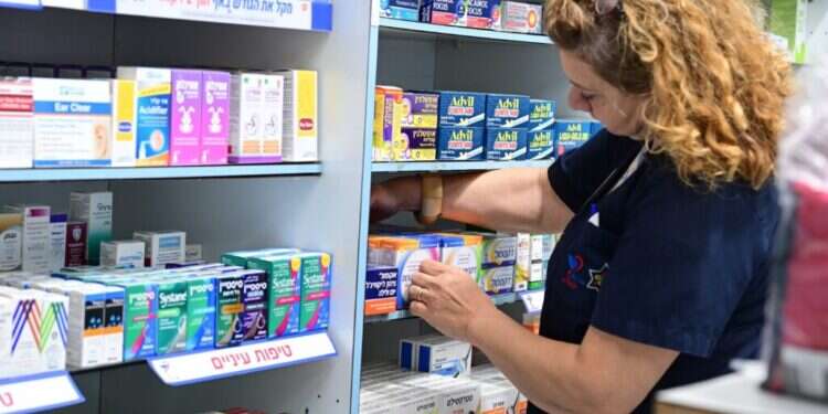 אילוסטרציה (למצולמת אין קשר לכתבה). צילום: יוסי זליגר תקלת הנובולוג: "המטופלים נואשים, הם חייבים את התרופה"