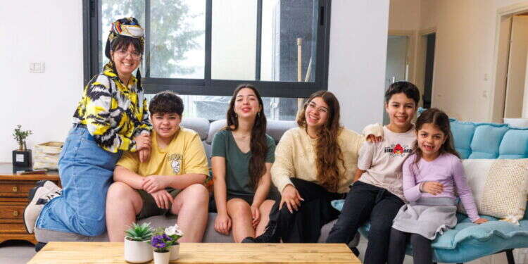 משפחת גליל. צילום: אנצ'ו גוש - ג'יני משפחת גליל. צילום: אנצ'ו גוש - ג'יני