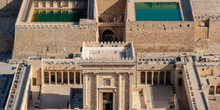 מאגרי המים שהוזרמו מעין עיטם משני צדי המקדש (בינה מלאכותית) הים של הורדוס: מחקר חדש מגלה את מקורות המים של בית המקדש
