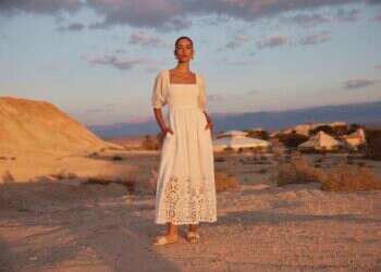 חגיגיות בכל צורה: 10 אפשרויות ללוק אופנתי לפסח