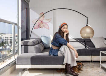 אלישבע אמזלג. צילום: אבישג שאר-ישוב