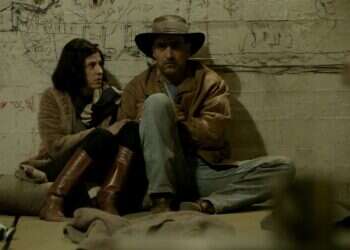 תמרות עשן. צילום: באדיבות אולפני הרצליה