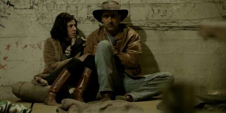 תמרות עשן. צילום: באדיבות אולפני הרצליה