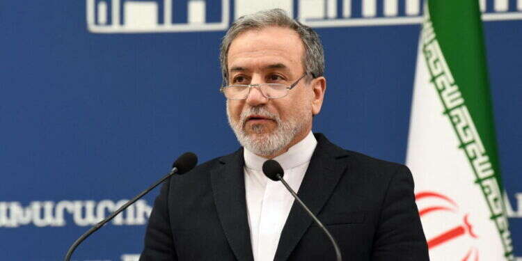 שר החוץ האיראני: אפשר להגיע להסכם אם ארה"ב "תראה רצון טוב"