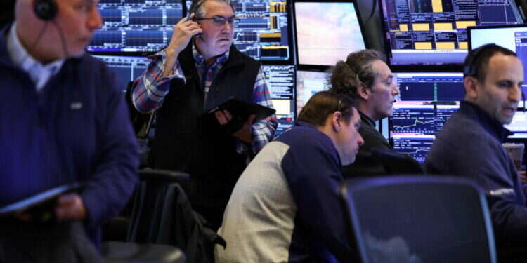 למרות הסיכונים: בטווח הארוך שוק המניות צפוי להתחזק ממכסי טראמפ