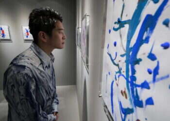 800 שקל לציור של בת שנה: האומנית החדשה מטוקיו